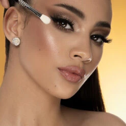 SIGMA BEAUTY | E24 Luxe Diffused Blend 6 SIGMA BEAUTY | E24 Luxe Diffused Blend -Sturm Beauty Shop E24Model jpg