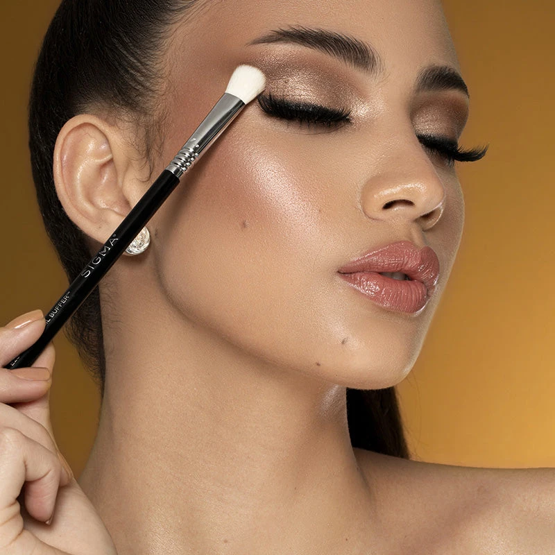 SIGMA BEAUTY | E28 Luxe Detail Buffer 4 SIGMA BEAUTY | E28 Luxe Detail Buffer - Image 2