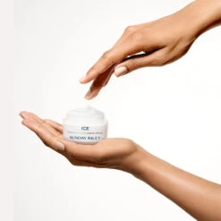 SUNDAY RILEY | ICE Ceramide Moisturizing Cream 11 SUNDAY RILEY | ICE Ceramide Moisturizing Cream -Sturm Beauty Shop SR ICE 50 Alt 4 jpg