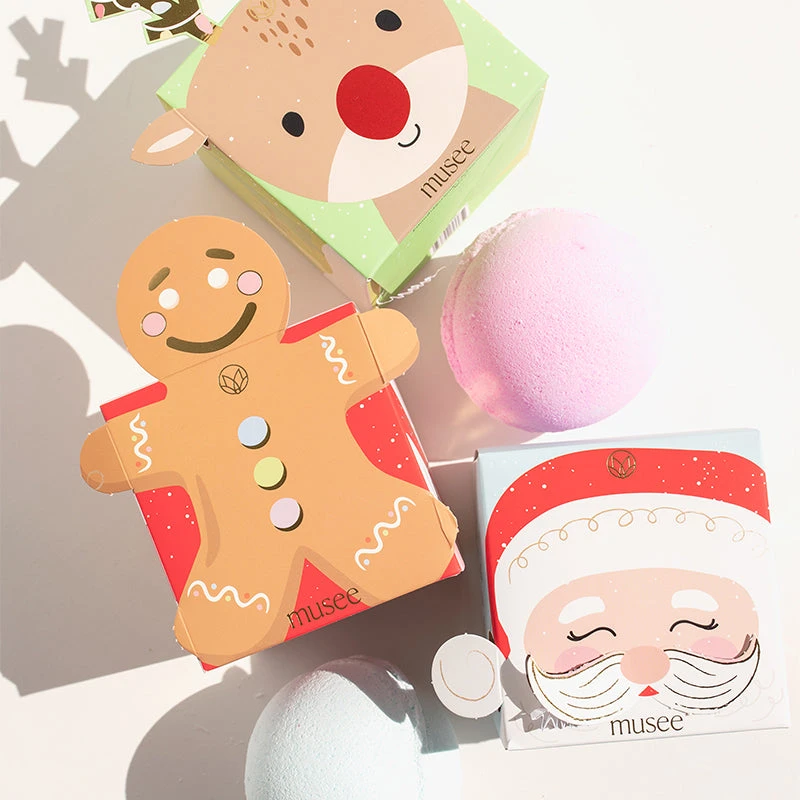 MUSEE BATH | Santa Claus Boxed Bath Bomb 4 MUSEE BATH | Santa Claus Boxed Bath Bomb - Image 2